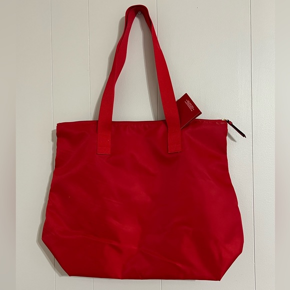 NWT Victoria’s Secret Packable Heart Tote - Picture 2 of 7